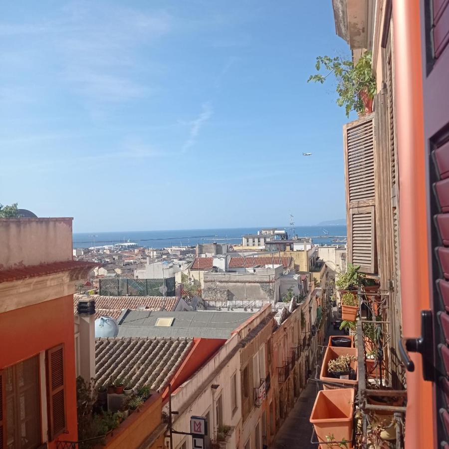 Central Moon Cagliari Vista Mare Exterior foto